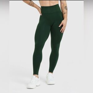 Oner Active Effortless Leggings Evergreen Size Small Short